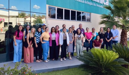 policlinica-goias-recepciona-secretarios-e-representantes-da-saude-dos-municipios-atendidos-pela-unidade